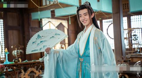 重紫卓昊愛上閔素秋了嗎?