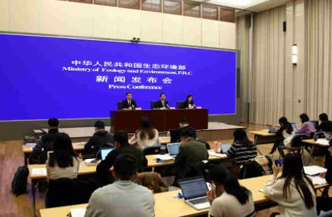 春節(jié)期間60城因燃放煙花致重污染 到底是什么情況?