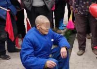 老人去世后現(xiàn)身 親屬曾認尸沒敢靠近 結局實在是讓人意想不到