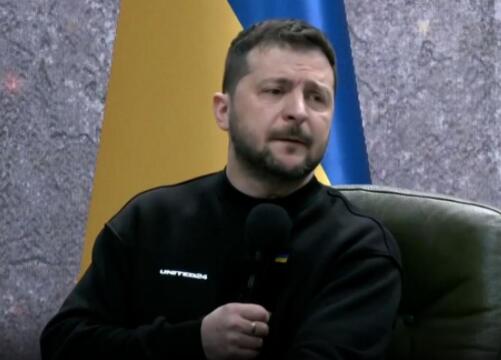 烏總統(tǒng)強(qiáng)忍淚水:過去1年很少見家人 背后真相曝光簡直太驚人了