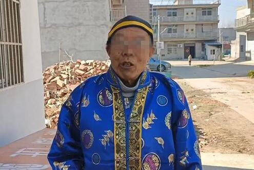 老漢為自己辦“葬禮”:辦完挺滿意 到底是什么情況?