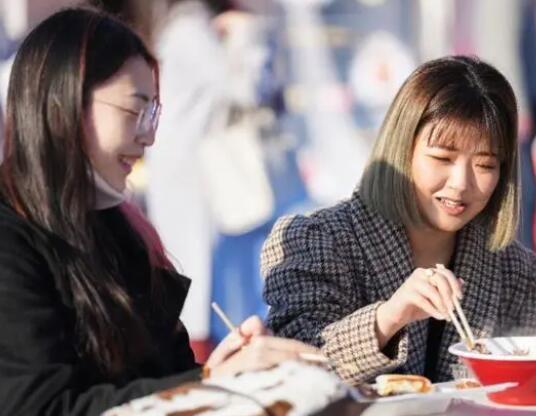 日本死亡人數(shù)是新生兒數(shù)量?jī)杀?為什么這么說(shuō)原因是什么?