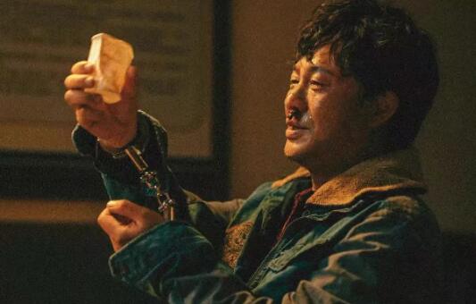 大學(xué)老師撞臉高啟盛 內(nèi)幕實(shí)在太意外了