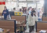淄博燒烤店開門一分鐘坐滿大學(xué)生 原因竟是這樣實在是太意外了