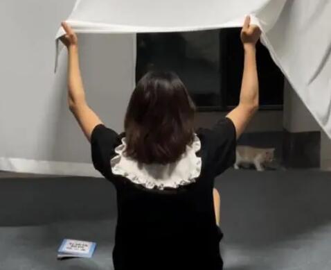 “打工十年入住毛坯房女孩”結(jié)婚了 背后真相曝光簡(jiǎn)直太驚人了