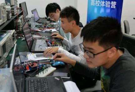 工科理科化現(xiàn)象亟待扭轉(zhuǎn) 原因竟是這樣實(shí)在是太意外了