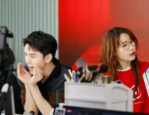 李佳琦半隱退 旺旺是如何上位的? 具體事件經(jīng)過(guò)是什么?