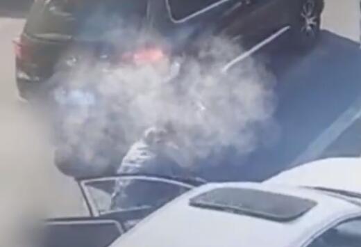 2車主吵架 家屬勸架被推倒遭車碾壓 到底是什么情況?