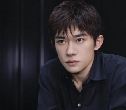 孫耀琦發(fā)文控訴四字演員 真相到底是什么?