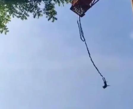 游客蹦極掛空中6小時(shí)?官方回應(yīng) 具體事件經(jīng)過是什么?