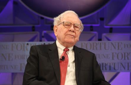 巴菲特稱招人從不看學(xué)歷 背后原因簡直驚呆了眾人