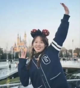 00后女孩離職旅行存款卻越變越多 真相揭露真的令人大吃一驚