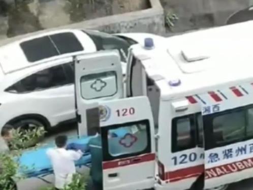 目擊者講述男童從26樓墜下生還 真相揭露真的令人大吃一驚