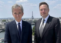 世界最有錢的兩個人一起吃飯 兩位世界富豪拍攝了一張合影