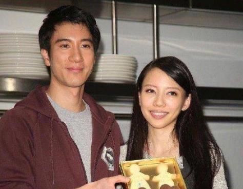 法院判定王力宏李靚蕾離婚獲準(zhǔn) 李靚蕾已失去大眾輿論的支持