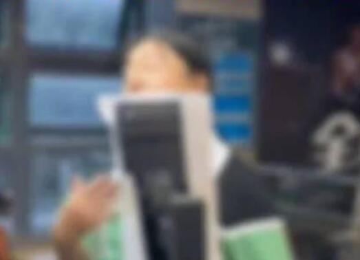 女子質疑5歲男孩進出女浴室反被罵 原因竟是這樣實在是太意外了