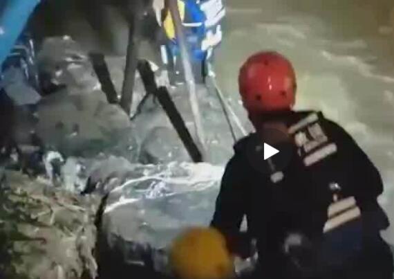 綠化工人進(jìn)涵洞躲暴雨被沖走 結(jié)果真的讓人揪心