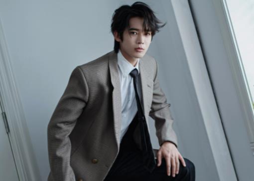 于適個(gè)人資料簡介