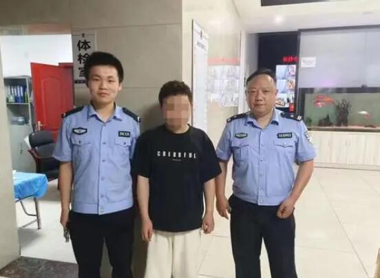 男子提供代罵服務(wù)被拘:一單100元 真相到底是什么?