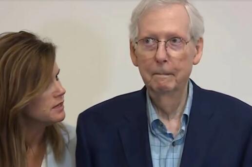 81歲美共和黨領(lǐng)袖發(fā)言時(shí)突然僵住 真相曝光簡直太驚人了