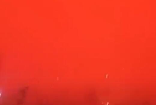 利比亞遭颶風(fēng)襲擊 天空一片“血紅” 太嚇人了