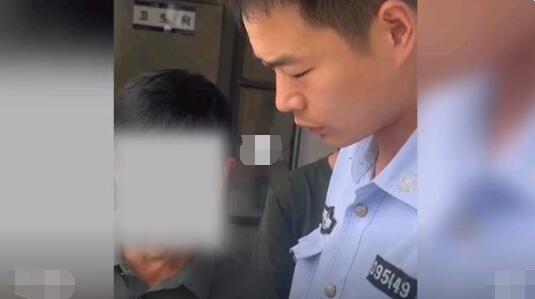 大爺遇詐騙因嗓門大被及時(shí)止損 聲音太大引起了民警注意