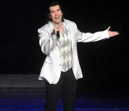 費(fèi)翔是中國人還是美國人?