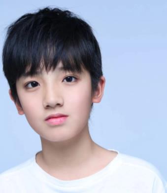 簡(jiǎn)宇熙個(gè)人資料簡(jiǎn)介照片