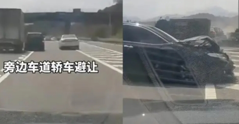 小車高速出口突然變道致多車相撞 小轎車強(qiáng)行切入左側(cè)車道