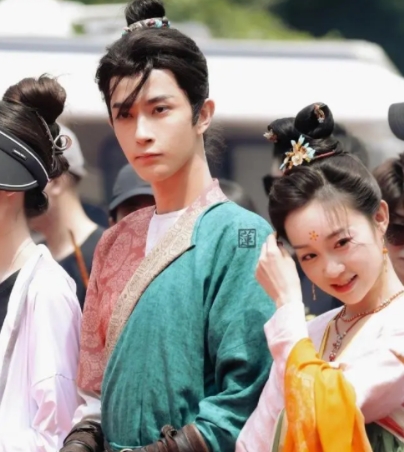 一傘煙雨什么時候播出 男女主是誰?