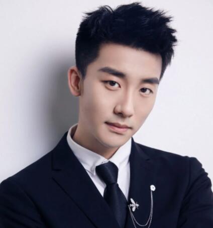 高旭陽身高多少 高旭陽多大了?