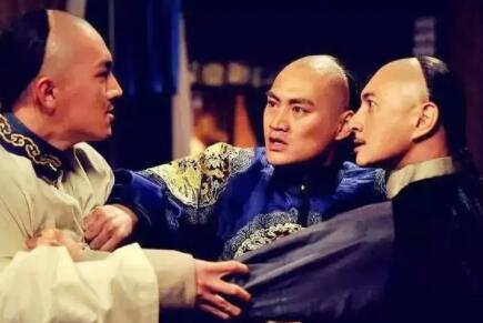 步步驚心八爺斃鷹事件是誰做的?