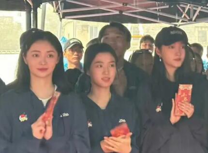 小巷人家盧昱曉演什么角色?