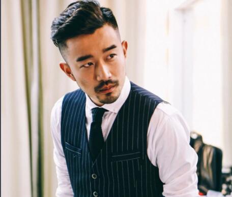 鄭拓疆個人簡歷 鄭拓疆代表作是什么?