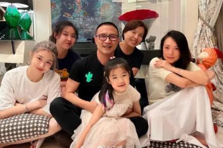 汪峰和章子怡離了婚嗎?