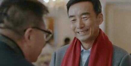 霧中系鈴人飛鷹是誰?