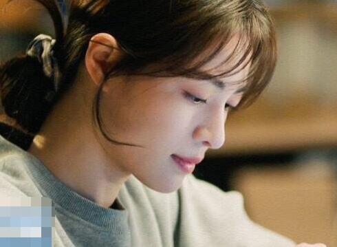 我要逆風去江湖和楊簡是朋友關系嗎?