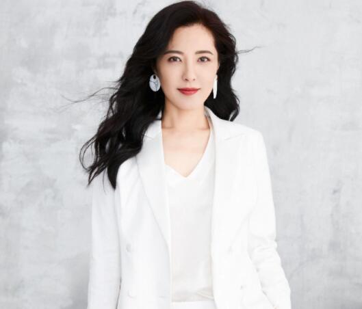 以愛(ài)為營(yíng)唐亦和鄭書(shū)意什么關(guān)系?