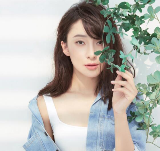 困獸警官阿麗是誰演的?