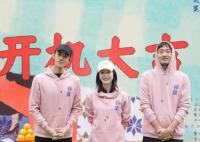 拼桌主要講什么故事的?