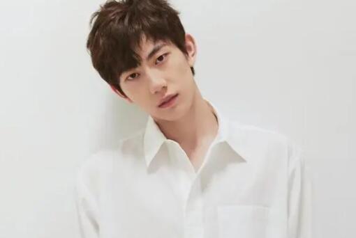 以愛(ài)為營(yíng)岳星洲女朋友是誰(shuí)?