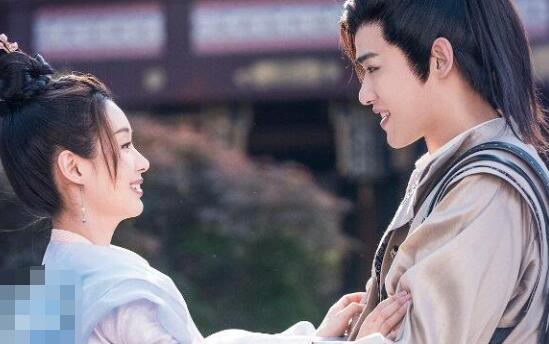 樂游原桃子官配是誰?