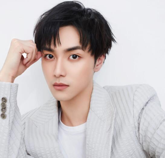 你比星光美麗邵一辰扮演者高寒個(gè)人資料介紹