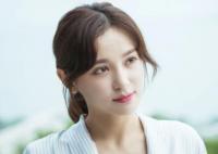 施詩身高多少 施詩個人簡介