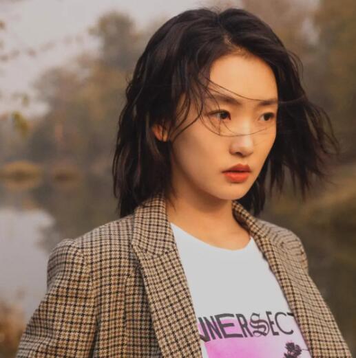 周依然個(gè)人資料簡介照片及身高