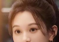 以愛為營(yíng)秦時(shí)月和秦樂之什么關(guān)系