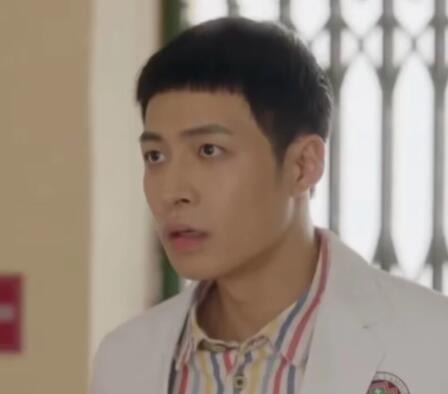 治愈系戀人方明凡是誰扮演的