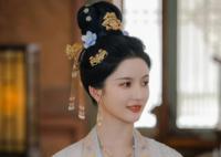 沈芷衣為什么對(duì)女主這么好