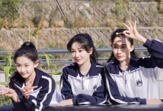 要久久愛方明雨是誰(shuí)演的 方明雨人設(shè)是什么