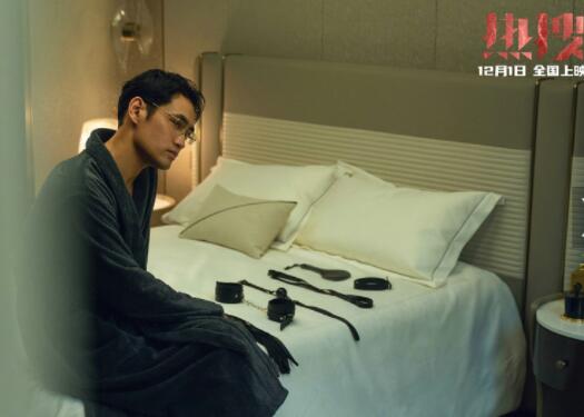 電影熱搜里的富豪是誰演的 熱搜看點有哪些